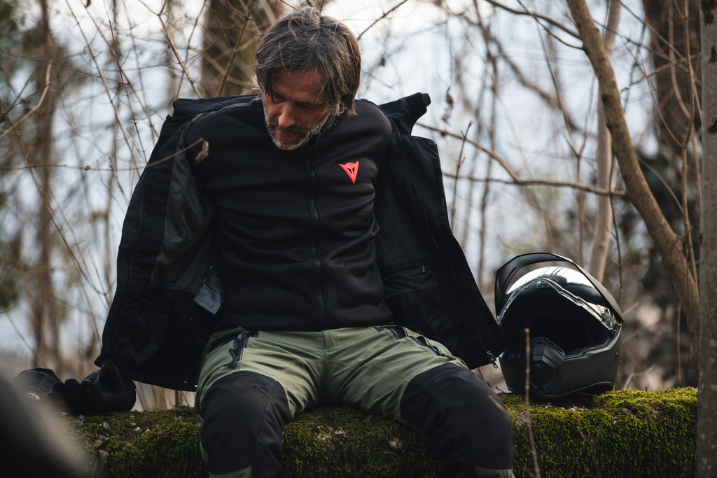 Maestro Ortodoxo Plantando árboles Luchando contra el frío en moto: ropa y consejos para el invierno