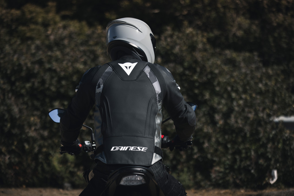 Avro 5 leather jacket