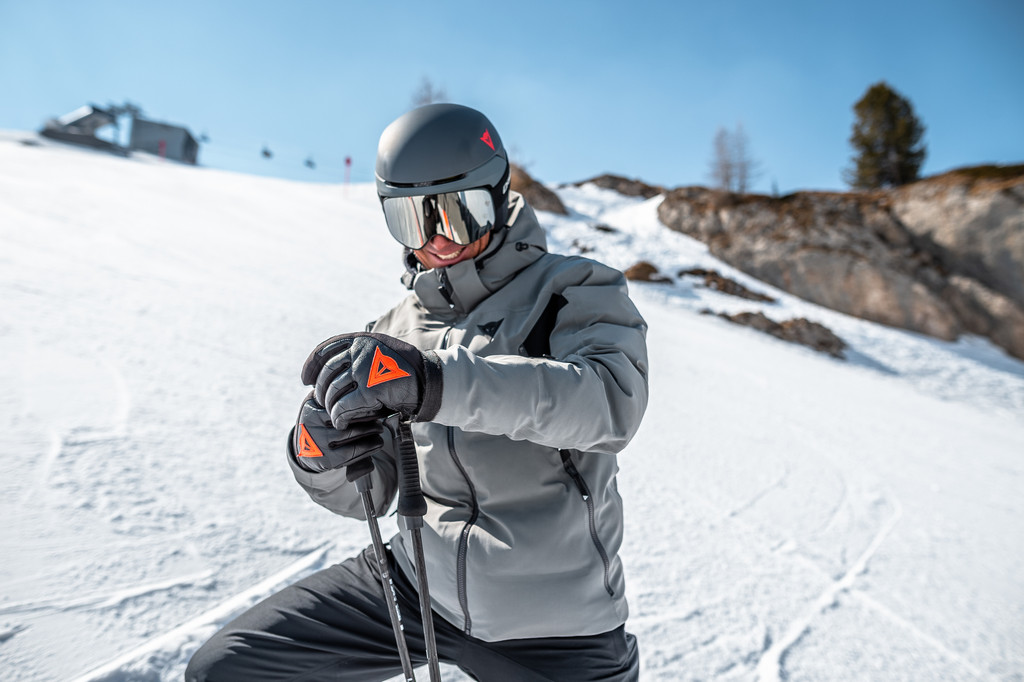 Guida alla scelta della maschera da sci: la protezione perfetta per le tue  avventure sulla neve! 