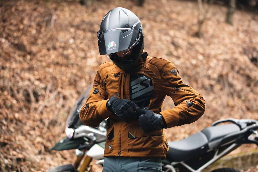 Las mejores chaquetas de moto en carretera –canalMOTOR