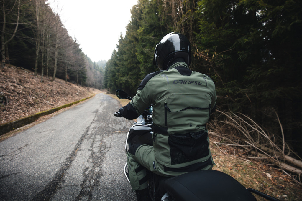 Comment s'habiller en moto l'hiver ?